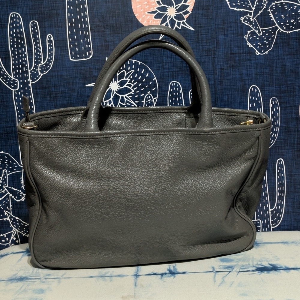 Tory Burch Pebbled Leather Horsebit Logo Accent Satchel Tote Bag Gray - Picture 3 of 7